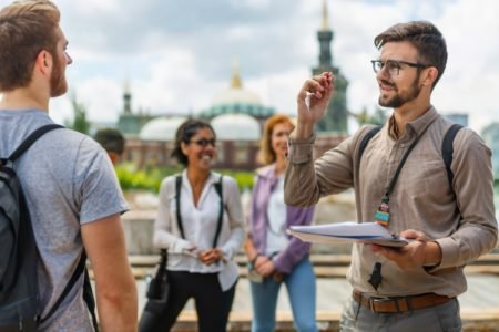 Why Being a Tour Guide is an Awesome Job.