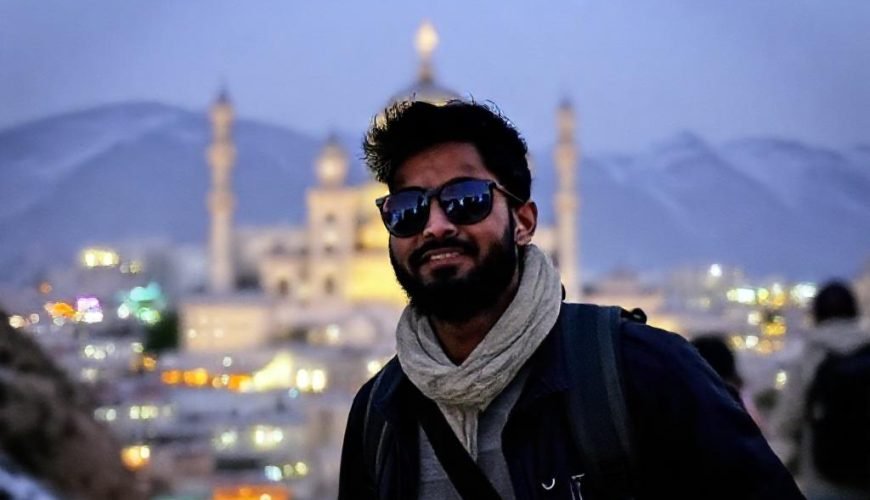 How to Earn as a Freelance Tour Guide