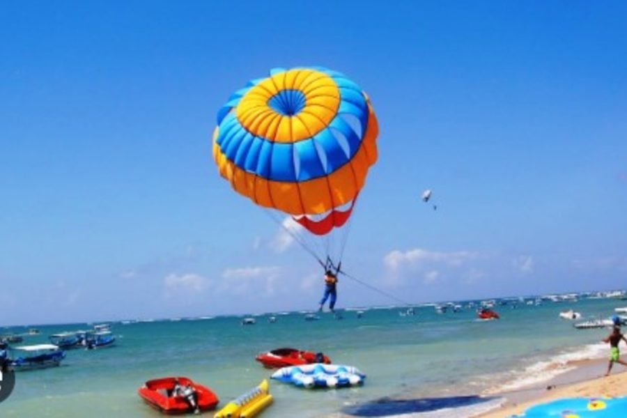 Nusa Dua: Go-Fun With Watersport Tour