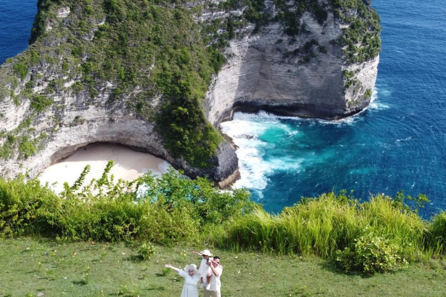 West Trip and Snorkeling Activity in Nusa Penida Island