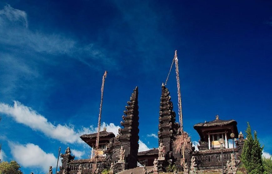 Bali: Discover The Culturally Secluded Bali Aga Villages of Trunyan