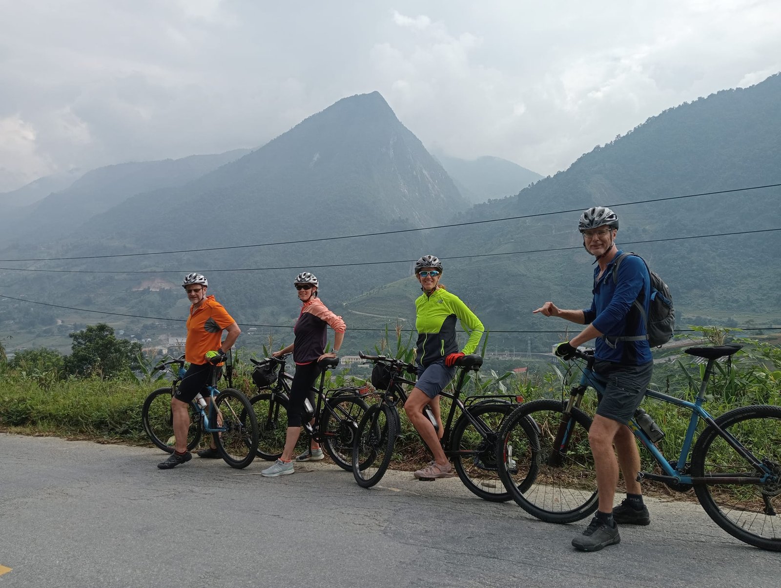 Day 5: Quang Uyen Cycling – Phia Thap – Trung Vuong – Cao Bang - Hanoi