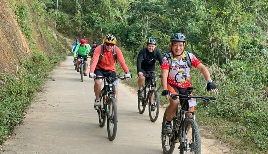 15 Days Best Vietnam Cycling Northeast Tour