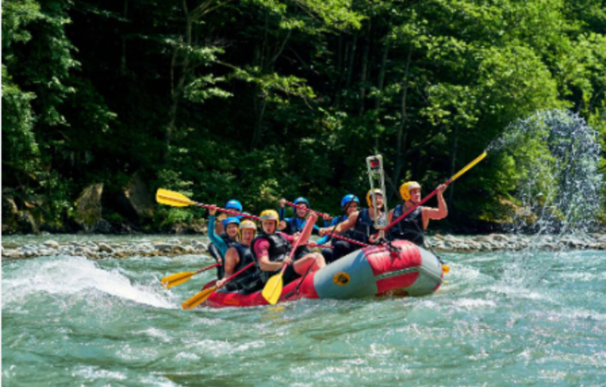 Bedugul: Stunning! White Water Rafting by the Twin Lake