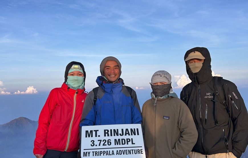 Mount Rinjani 2 Days 1 Night Summit Trek