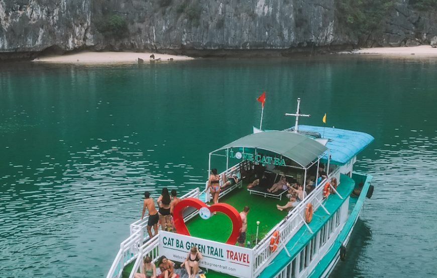 Cat Ba Island: Full-day Cruise to Lan Ha bay and Ha Long Bay