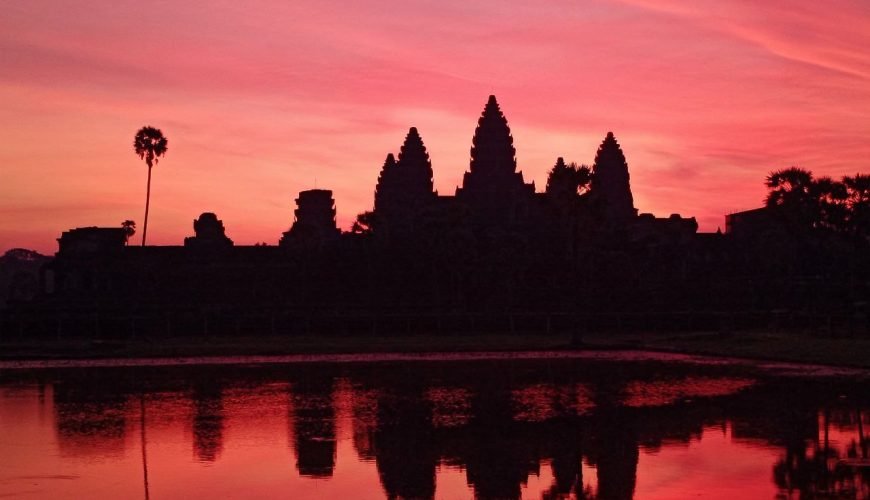 Joining Group Trip To Angkor Wat, Angkor Thom With Sunrise