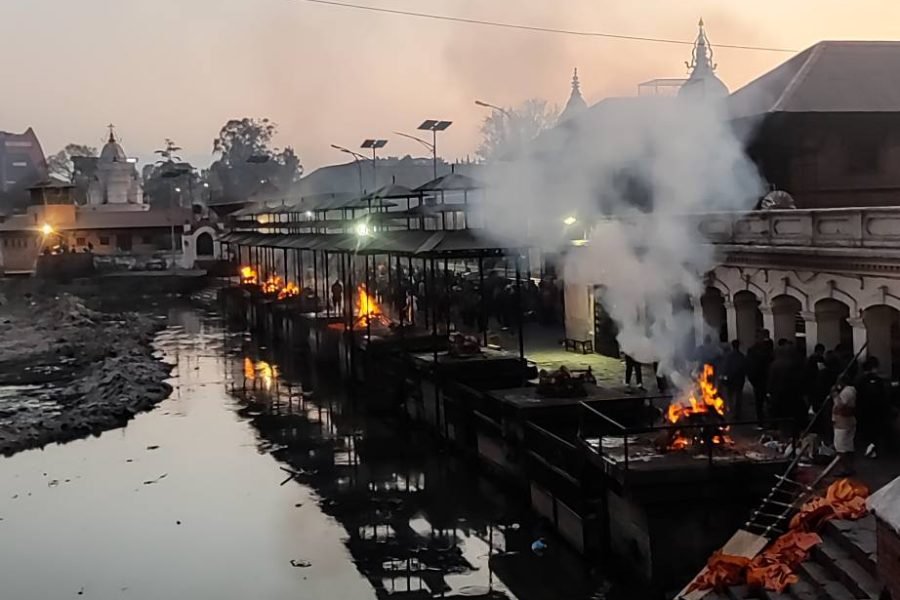 Soulful Evening in Kathmandu: Pashupatinath Aarti Tour