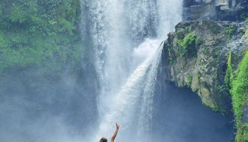 Explore Hidden Waterfalls of Paradise Island