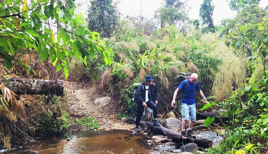2-Day Phnom Aural Adventure: Hiking Camp & Hidden Waterfalls