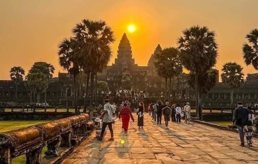 2-Day Angkor Sunrise, Sunset & Temple Explorer