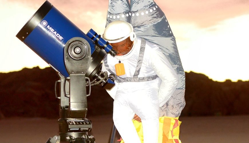 Astronomer SPECIALISTS Stargazing