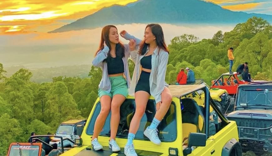 Bali’s Ultimate Volcano Adventure: Mount Batur Sunrise, 4×4 Ride & Relaxing Hot Springs