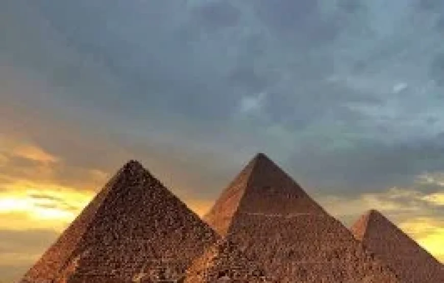 Half-Day Giza Pyramids Adventure