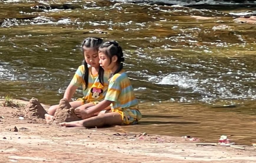 Phnom Kulen Waterfall & 1000 Lingas Shared Tour