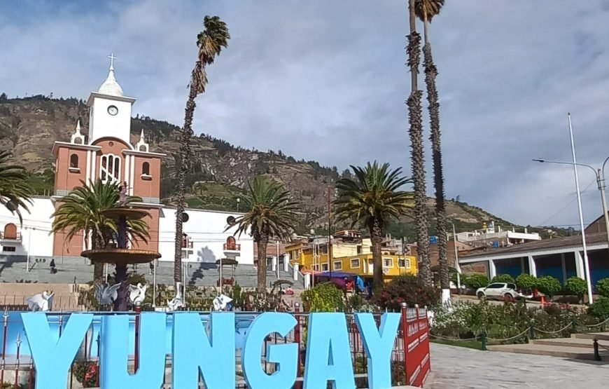 Llanganuco Lakes & Huascaran National Park full Day Tour