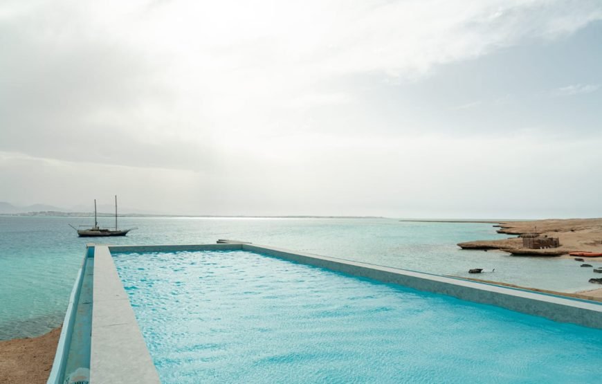 Ozirea Island Day Trip – Paradise in the Red Sea