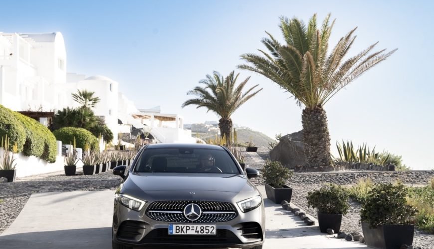 Santorini Private Tour – Discover the Magic of the Island in Style