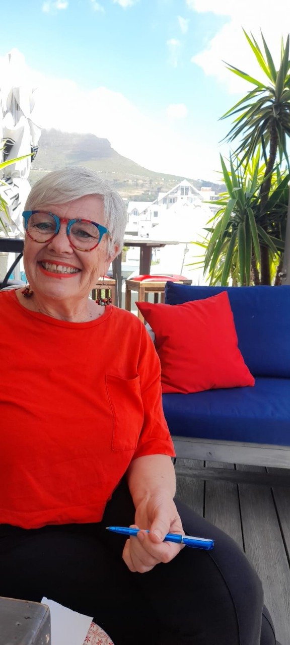 Meeting point: Cape Heritage Square, Shortmarket St, Cape Town 