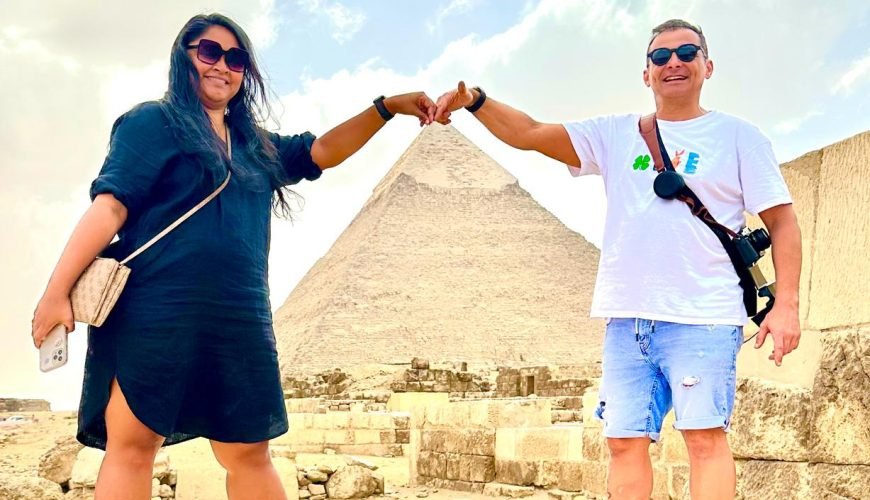 Private Cairo Day Tour to the Pyramids, Egyptian Museum, and Khan El Khalili Bazaar