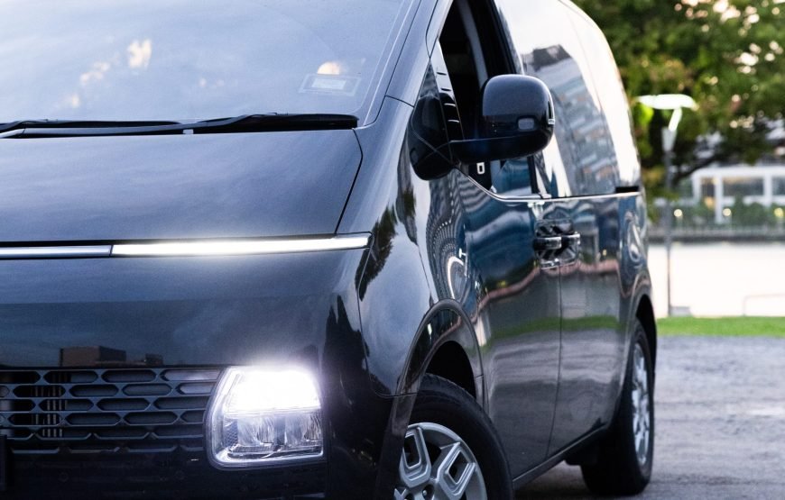 Seamless Luxury Transfers: Connecting You Anywhere in Kuala Lumpur to and from KLIA