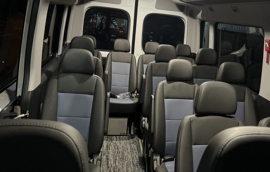 Da Nang Airport Arrival Or Departure by Private Car Transfer