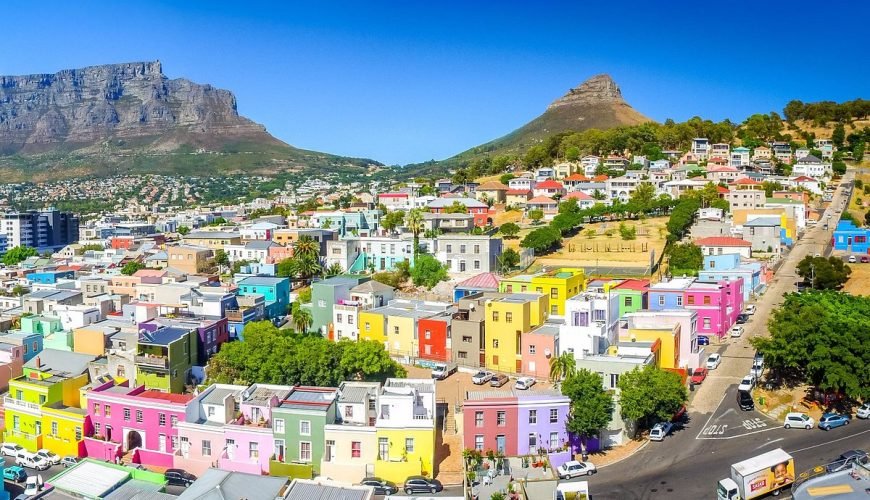 Bo-Kaap Roots: Where Culture Paints the Streets