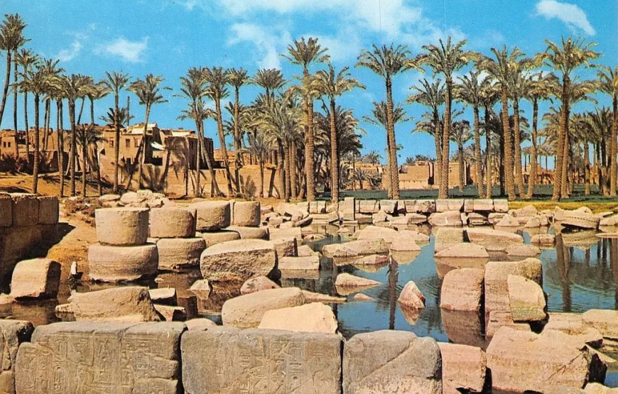 Discover Pyramids, Memphis & Sakkara on a Private Day Adventure