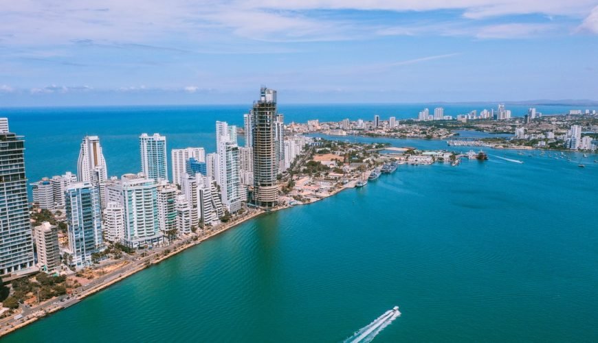 All-Inclusive 6 Days 7 Nights Guided Coastal Cities Experience