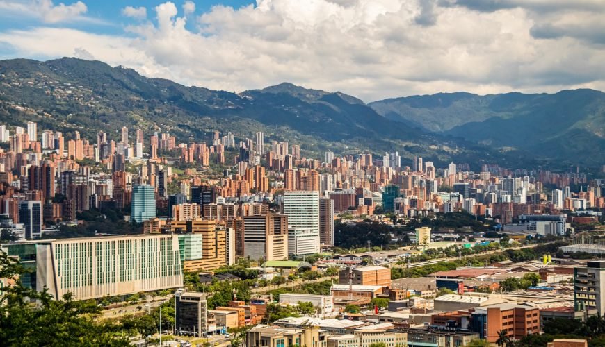 6-Days 7-Nights All-Inclusive Medellin Exploration with Guide