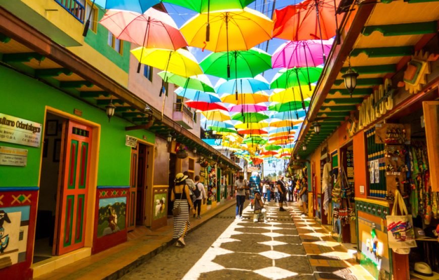 6-Days 7-Nights All-Inclusive Medellin Exploration with Guide