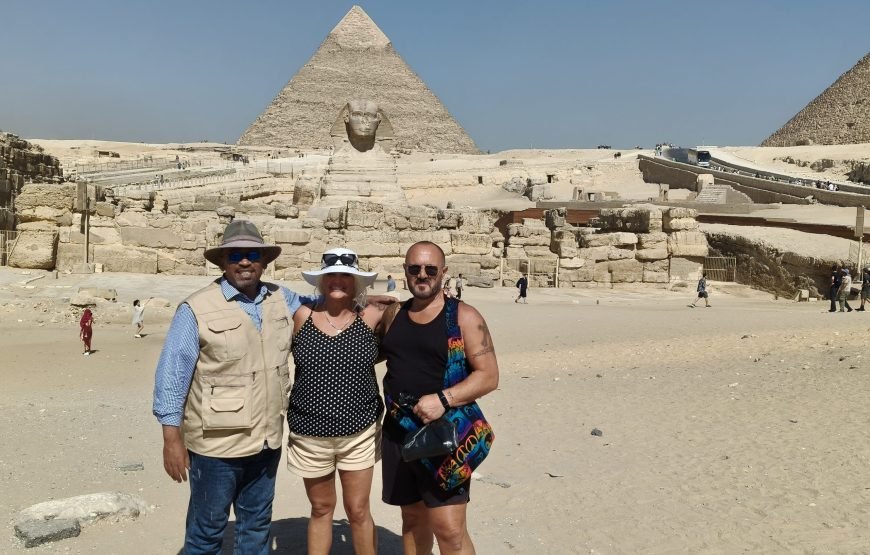 Half Day Cairo Pyramids of Giza and Grand Museum