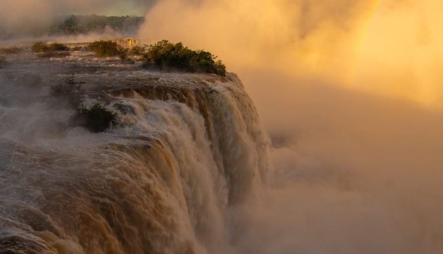 Private Tour Dawn at Iguacu Falls
