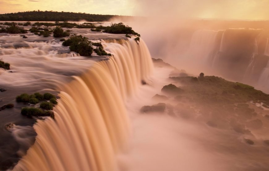 Private Tour Dawn at Iguacu Falls