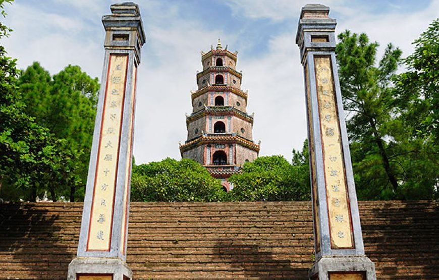 From Hue: Full Day with Tombs, Citadel, Pagoda & Boat Trip
