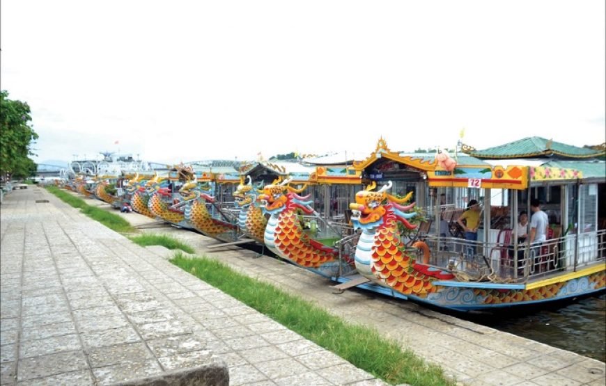 From Hue: Full Day with Tombs, Citadel, Pagoda & Boat Trip