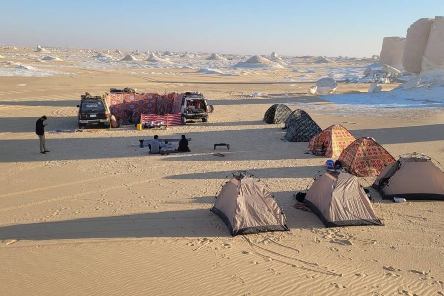 3-Day White and Black Desert Adventure from Cairo