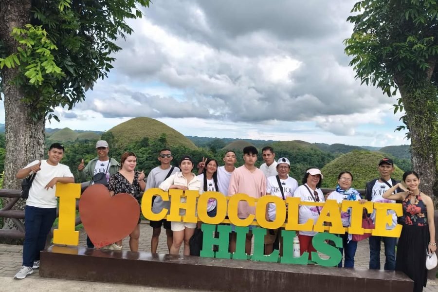 Bohol Chocolate Hills Discovery