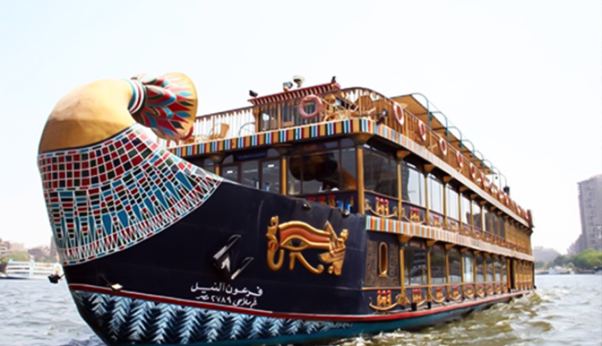 Nile Pharaoh Dinner Cruise: Belly Dance and Tanoura Show
