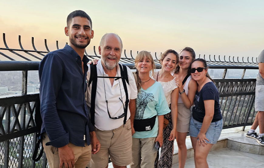 Cairo Day Tour: Historic Mosques, Markets and Dinner at Cairo Tower