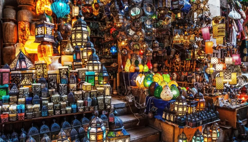 Cairo: Local Markets & Khan el Khalili Private Shopping Tour