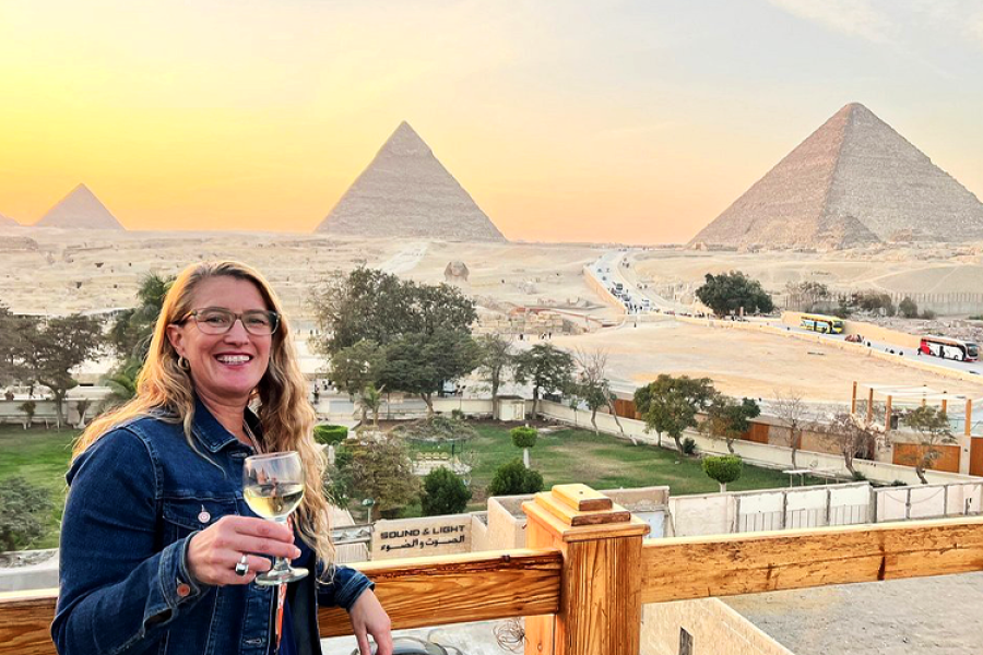 Dinner, Sound and Light Show at the Giza Pyramids – Great Pyramid Inn