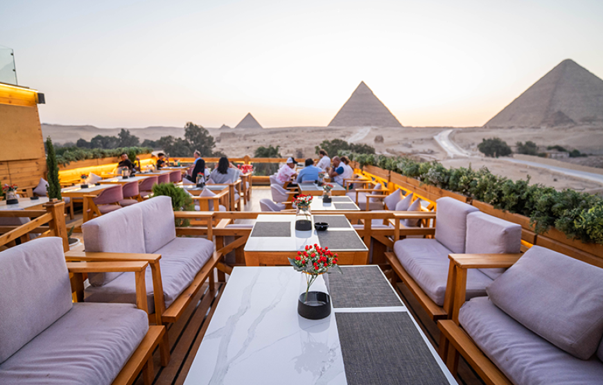 Dinner, Sound and Light Show at the Giza Pyramids – Great Pyramid Inn
