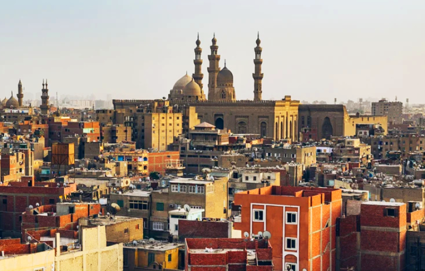 Cairo Day Tour: Historic Mosques, Markets and Dinner at Cairo Tower