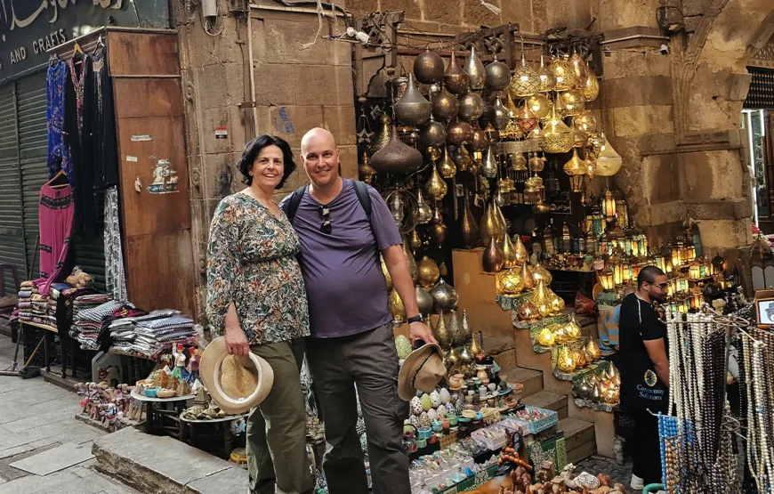 Cairo: Local Markets & Khan el Khalili Private Shopping Tour
