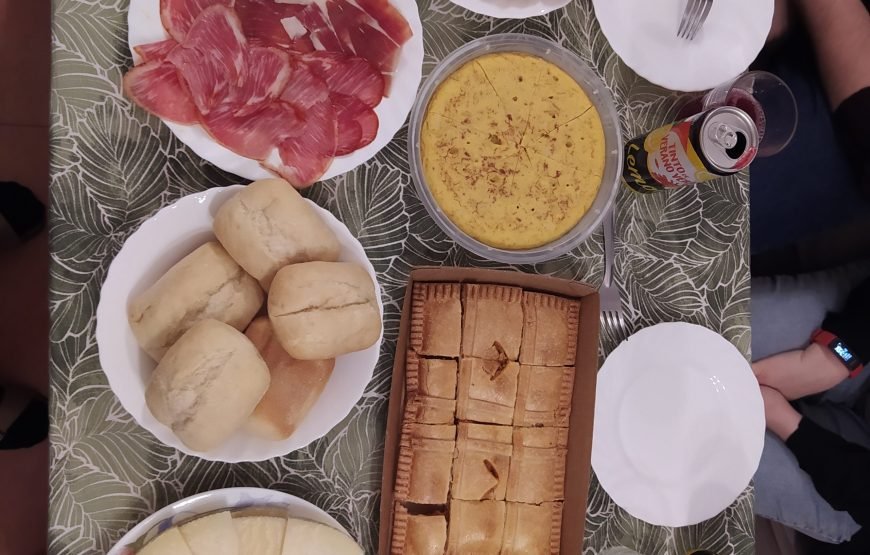 🎉 New Year’s in Málaga – 4 Days of FUN, PARTY and TAPAS! 🥳☀️🍷