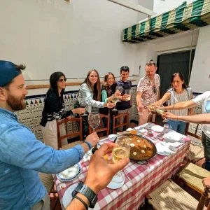 Dynamic vacation in sunny Málaga: Cooking Paella Workshop, Hiking and Pickleball (private room)🌄🥘🏓