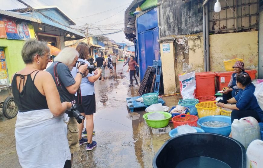 Full-Day City Tour with a Boat Trip to Two Islands