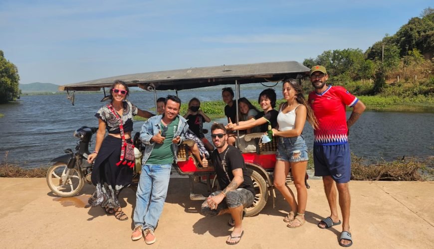 Kampot Countryside Tour: Pepper Farm, Cave Temple, Salt Fields & Lake Adventure