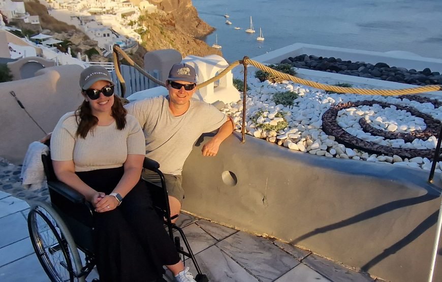 Private Santorini Tour (4 Hours) – Wheelchair Friendly & Scenic Views